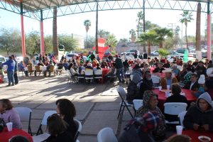 Evento de celebración de posada para los Adultos Mayores.